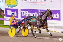 DE CAMPO’S BRISBANE DREAM